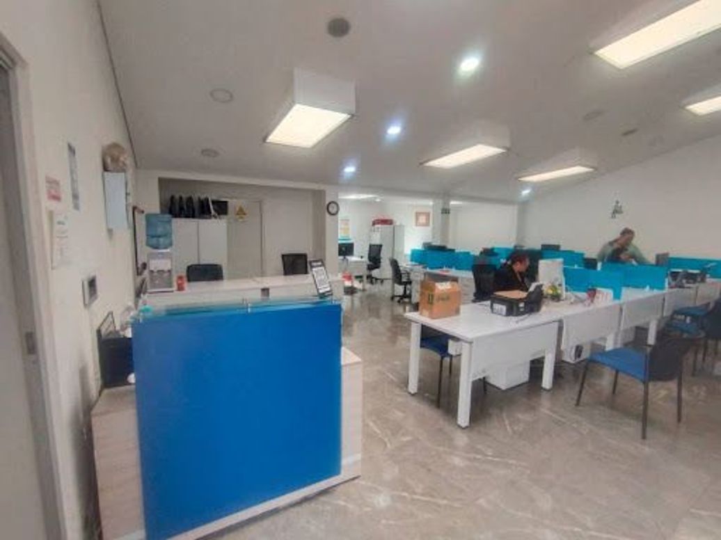 Casa de 9 alcobas en venta en La Magdalena, Bogotá, 386 m² · foto 3 de 20
