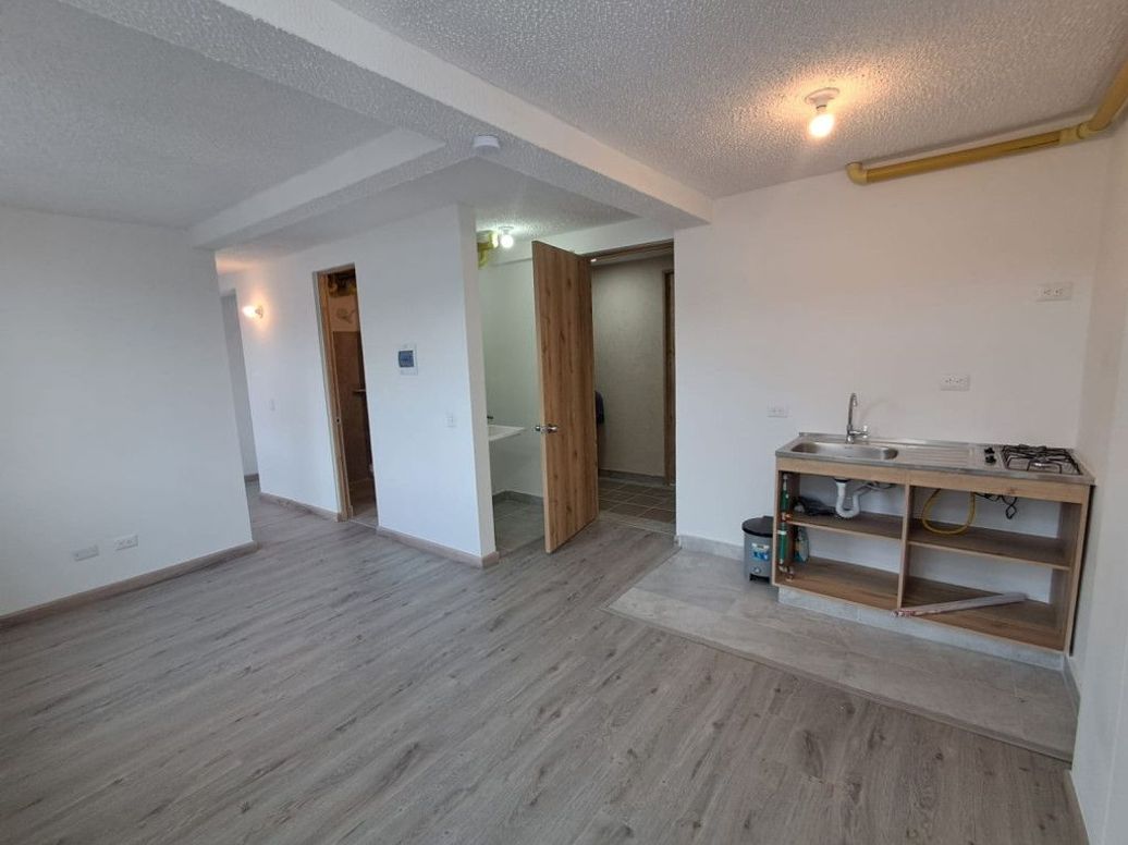Apartamento de 1 alcoba en venta en Usatama, Bogotá, 30 m² · foto 3 de 14