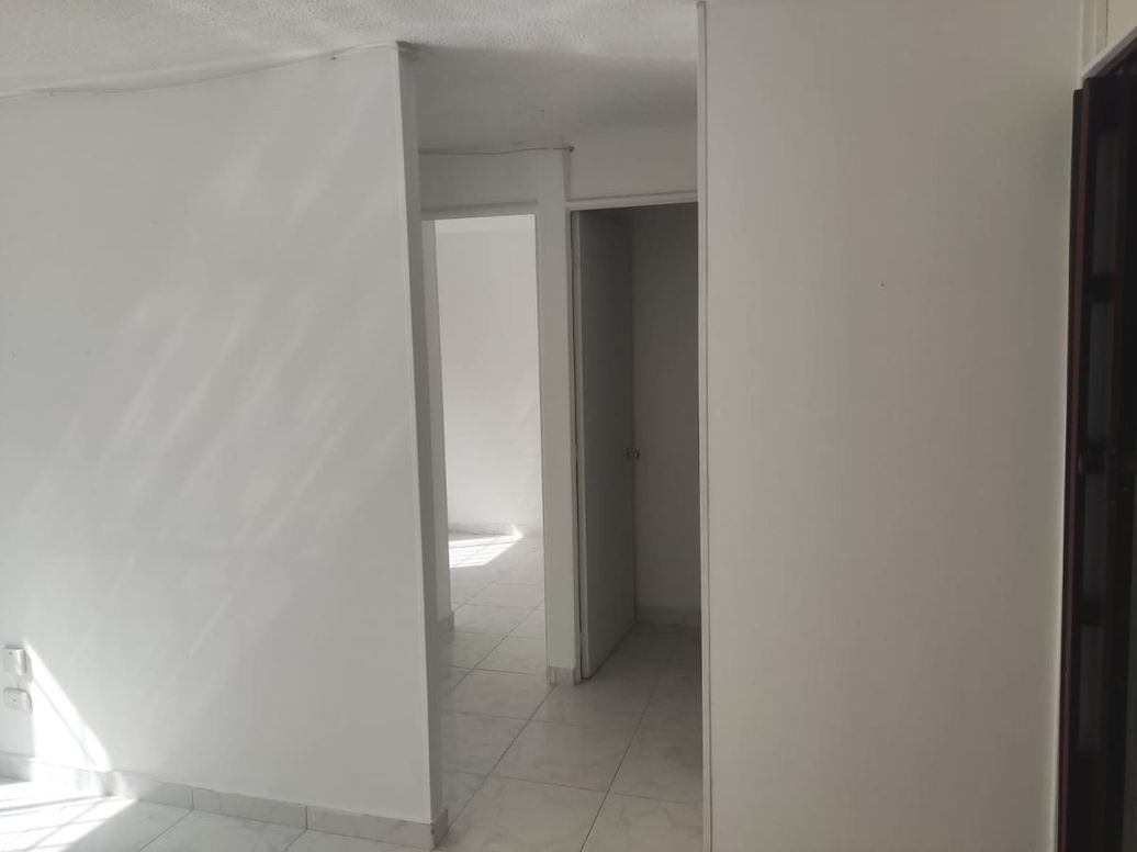 Apartamento de 2 alcobas en venta en Tibabuyes Universal, Bogotá, 43 m² · foto 8 de 20