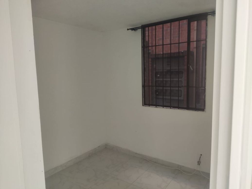 Apartamento de 2 alcobas en venta en Tibabuyes Universal, Bogotá, 43 m² · foto 9 de 20