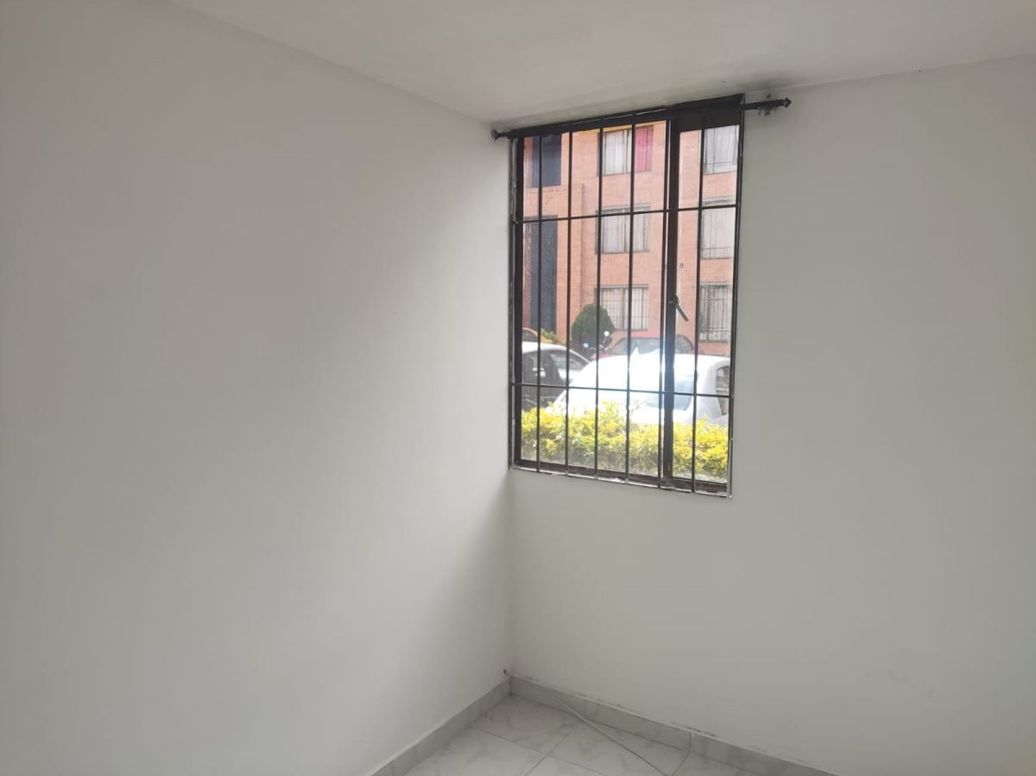 Apartamento de 2 alcobas en venta en Tibabuyes Universal, Bogotá, 43 m² · foto 10 de 20