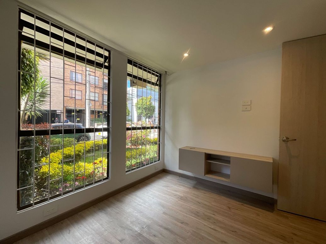 Apartamento de 2 alcobas en venta en Bella Suiza, Bogotá, 56 m² · foto 7 de 18