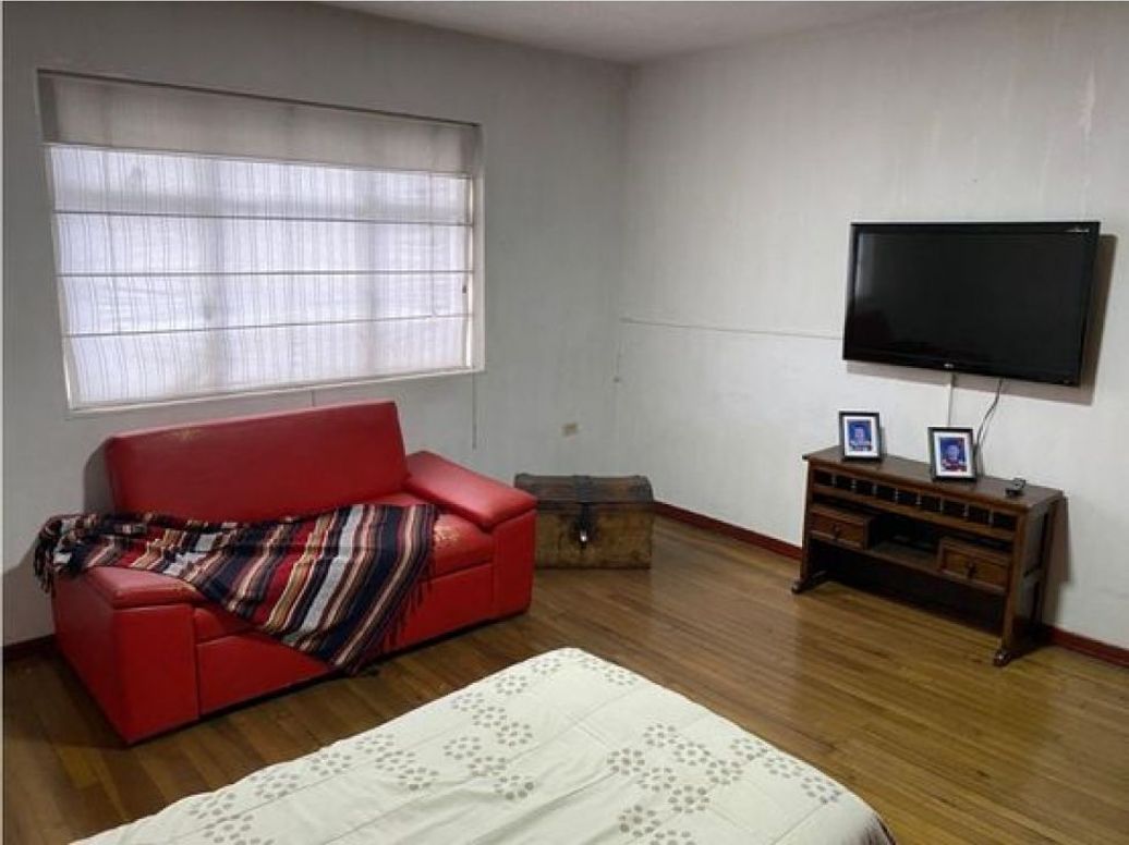 Casa de 3 alcobas en venta en San Luis, Bogotá, 315 m² · foto 19 de 20