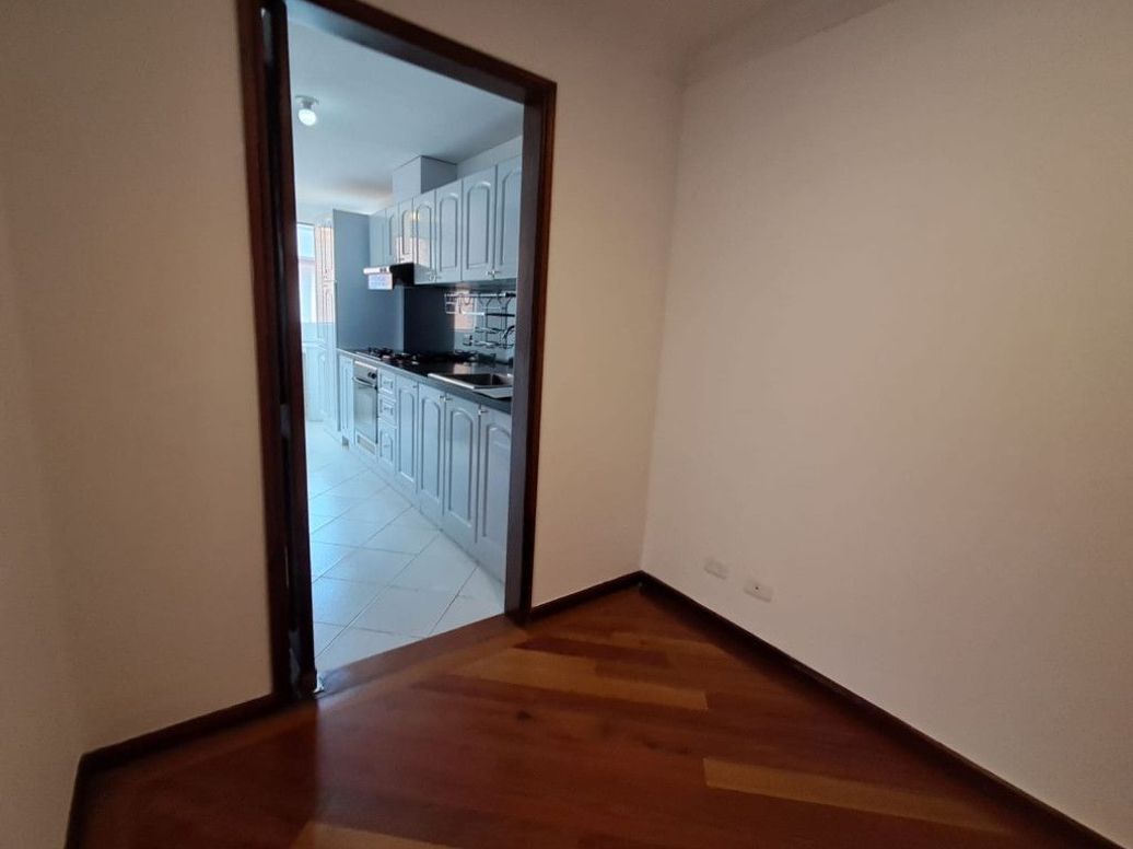 Apartamento de 1 alcoba en venta en San Patricio, Bogotá, 71 m² · foto 14 de 19