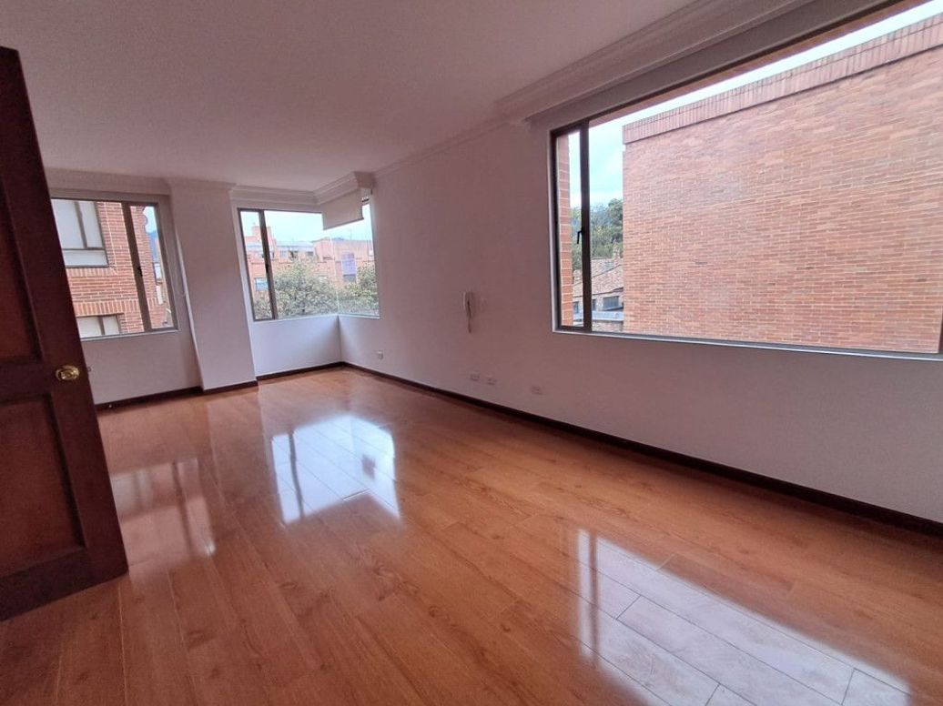 Apartamento de 1 alcoba en venta en San Patricio, Bogotá, 71 m² · foto 8 de 19
