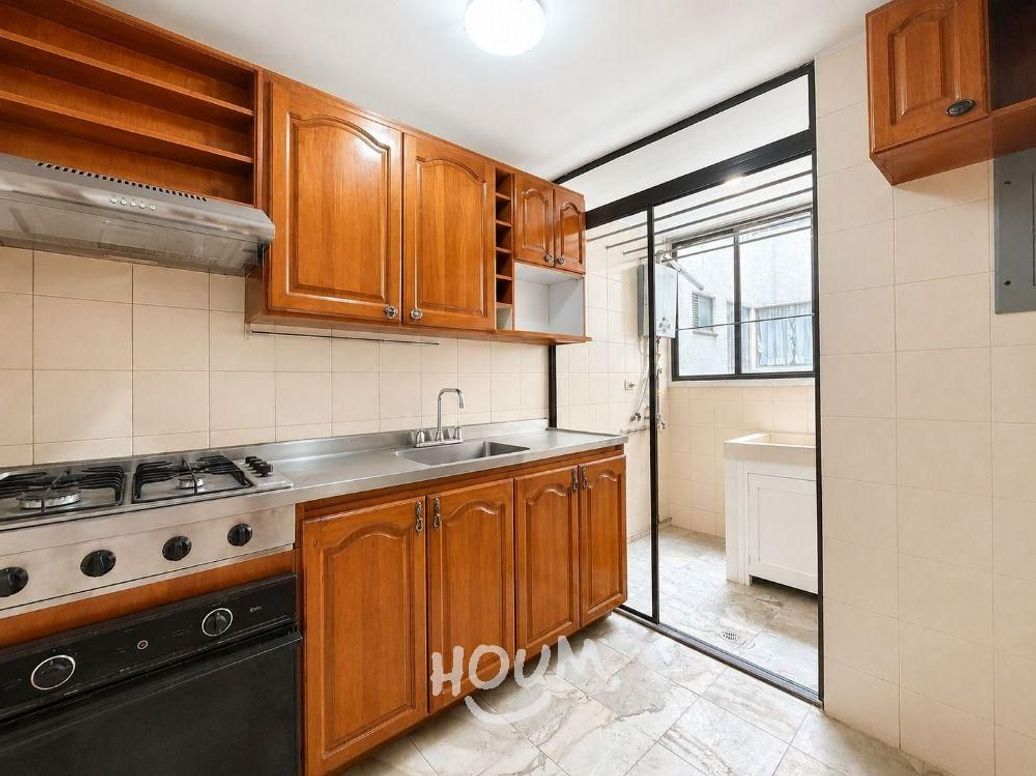 Apartamento de 3 alcobas en venta en Cedro Salazar, Bogotá, 87 m² · foto 11 de 13