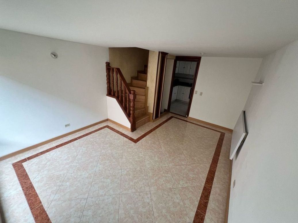 Casa de 3 alcobas en venta en La Liberia, Bogotá, 73 m² · foto 2 de 20