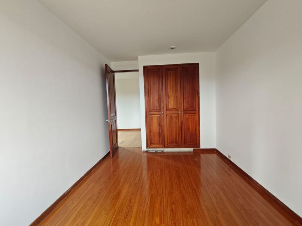 Apartamento de 3 alcobas en venta en Casa Blanca Suba, Bogotá, 152 m² · foto 8 de 19