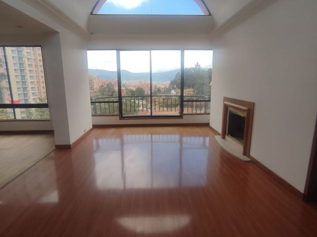 Apartamento de 3 alcobas en venta en Casa Blanca Suba, Bogotá, 152 m² · foto 3 de 19