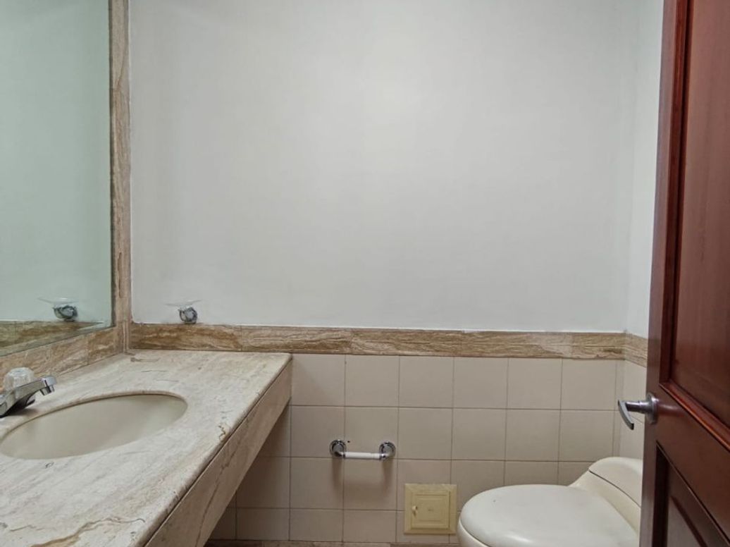 Apartamento de 3 alcobas en venta en Casa Blanca Suba, Bogotá, 152 m² · foto 13 de 19