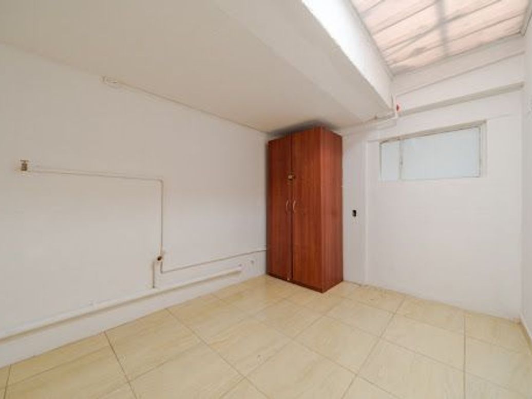 Casa de 18 alcobas en arriendo en La Soledad, Bogotá, 450 m² · foto 12 de 20