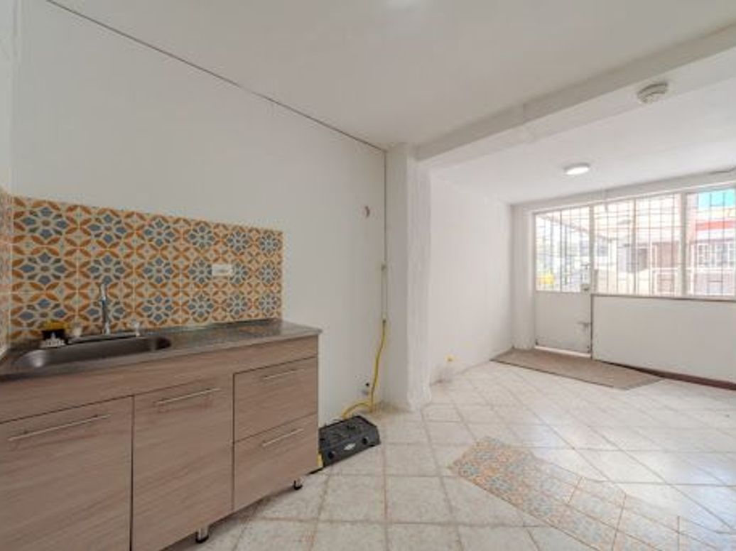 Casa de 18 alcobas en arriendo en La Soledad, Bogotá, 450 m² · foto 20 de 20