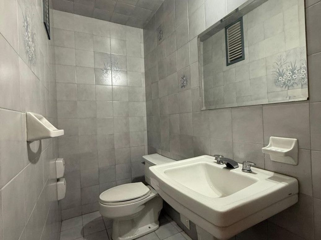 Apartamento de 3 alcobas en venta en Chico, Bogotá, 230 m² · foto 9 de 20