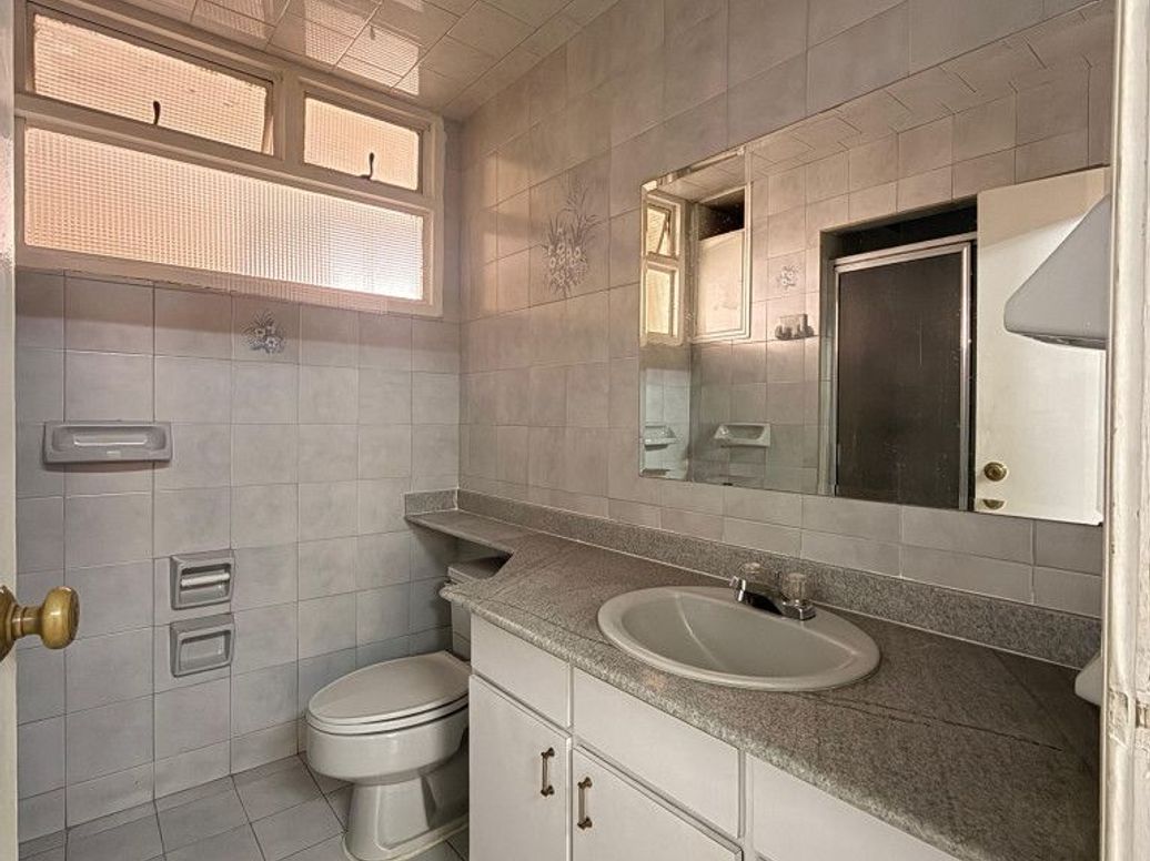 Apartamento de 3 alcobas en venta en Chico, Bogotá, 230 m² · foto 15 de 20