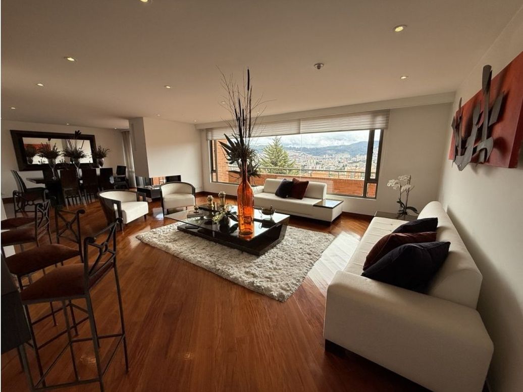 Apartamento de 3 alcobas en venta en Colinas De Suba, Bogotá, 221 m² · foto 7 de 20