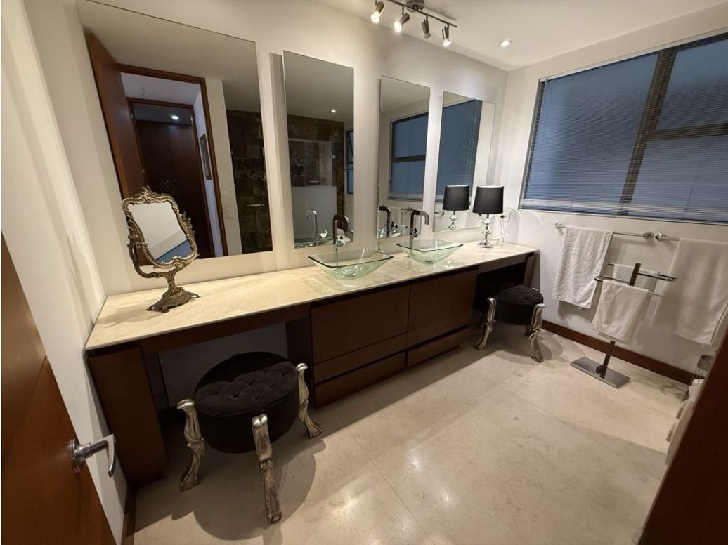 Apartamento de 3 alcobas en venta en Colinas De Suba, Bogotá, 221 m² · foto 20 de 20