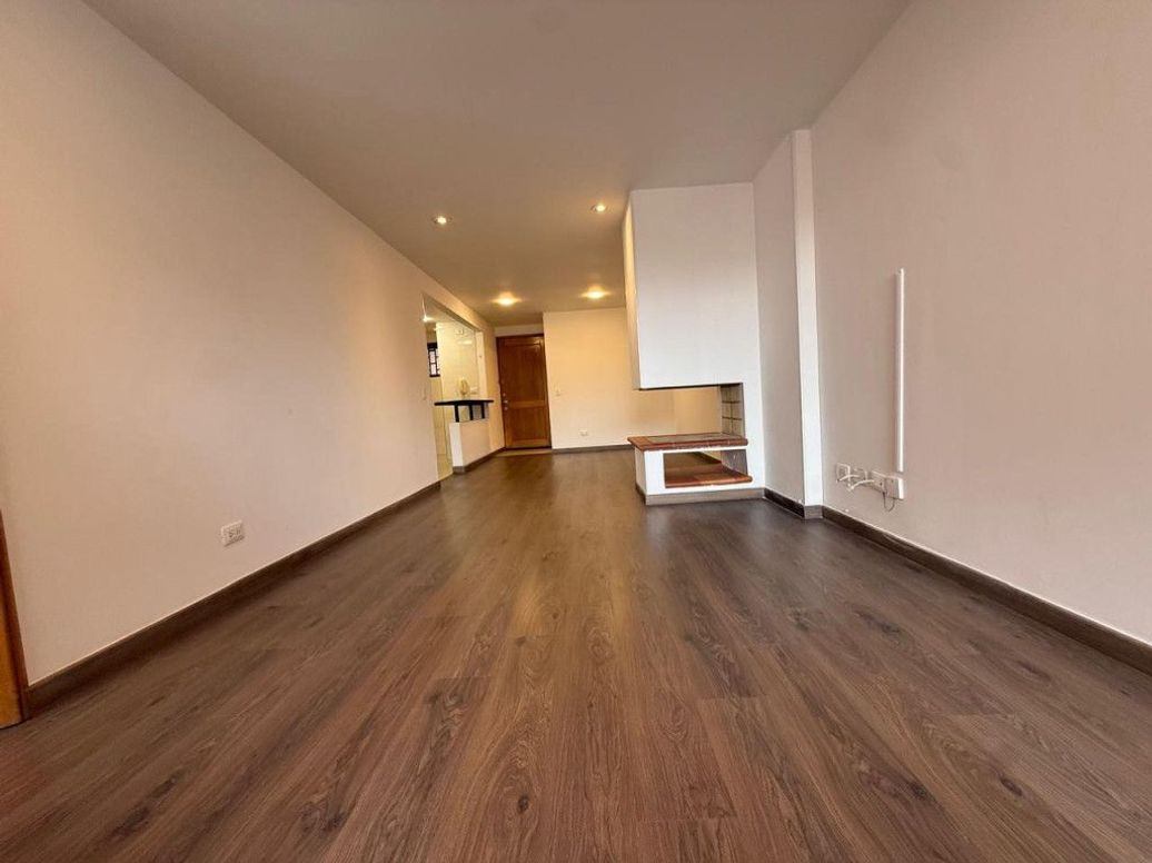 Apartamento de 1 alcoba en venta en Bella Suiza, Bogotá, 55 m² · foto 2 de 20