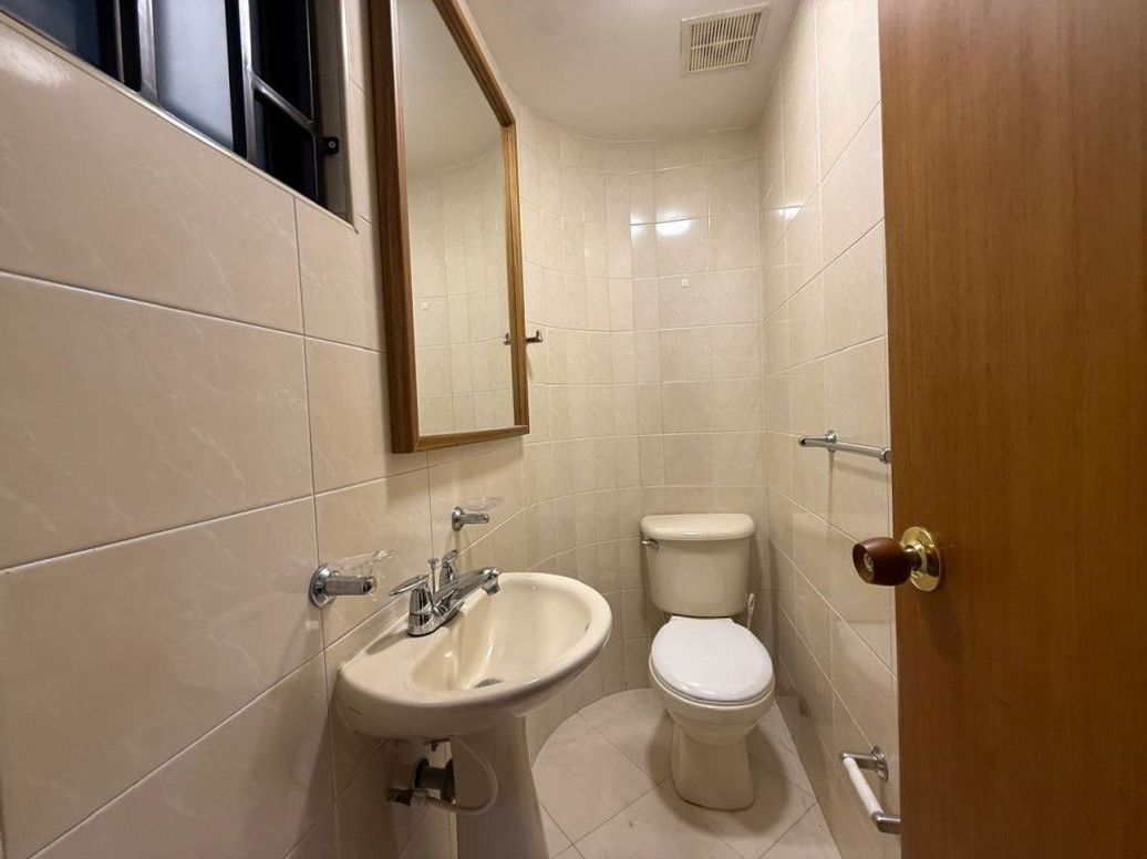 Apartamento de 1 alcoba en venta en Bella Suiza, Bogotá, 55 m² · foto 18 de 20