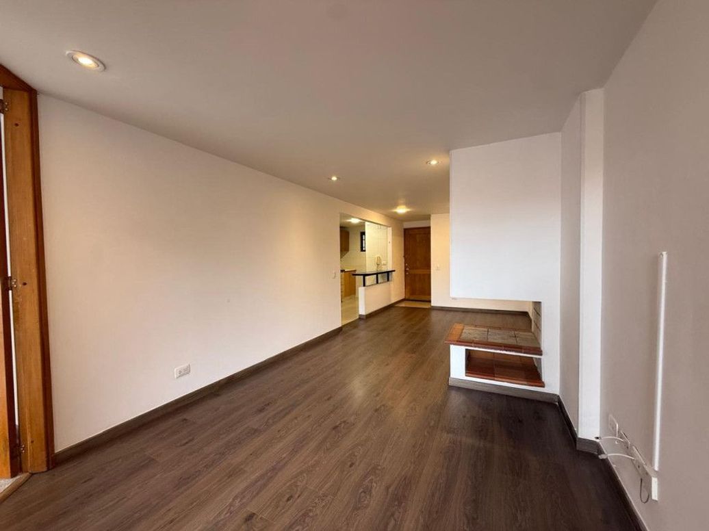 Apartamento de 1 alcoba en venta en Bella Suiza, Bogotá, 55 m² · foto 6 de 20