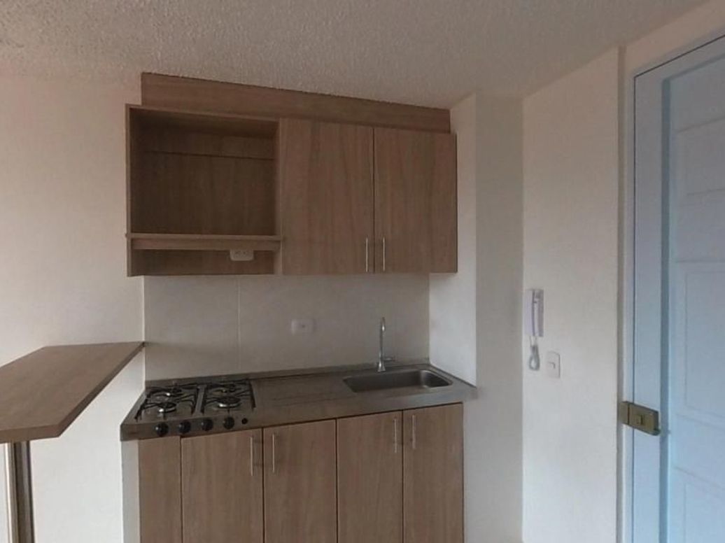 Apartamento de 2 alcobas en venta en Salitre Et. Ii, Bogotá, 36 m² · foto 4 de 11