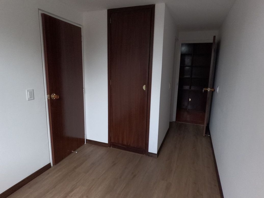 Apartamento de 2 alcobas en arriendo en Niza, Bogotá, 87 m² · foto 10 de 20