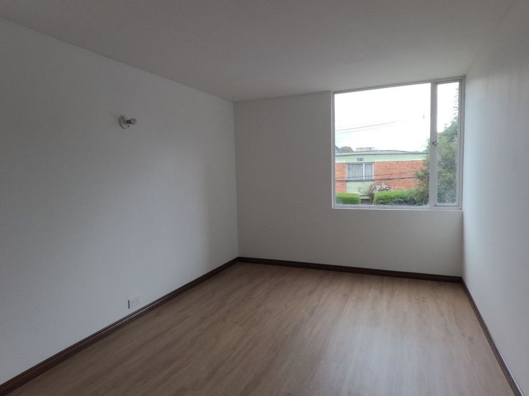 Apartamento de 2 alcobas en arriendo en Niza, Bogotá, 87 m² · foto 13 de 20