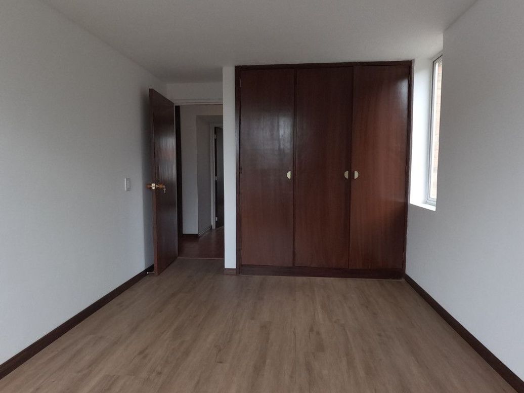 Apartamento de 2 alcobas en arriendo en Niza, Bogotá, 87 m² · foto 15 de 20