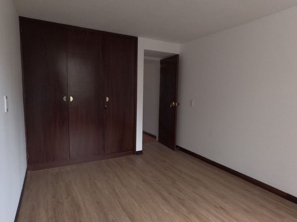 Apartamento de 2 alcobas en arriendo en Niza, Bogotá, 87 m² · foto 18 de 20