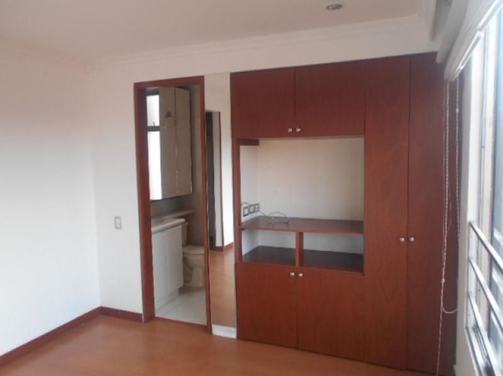 Apartamento de 2 alcobas en venta en Parque Popular Salitre, Bogotá, 71 m² · foto 11 de 20