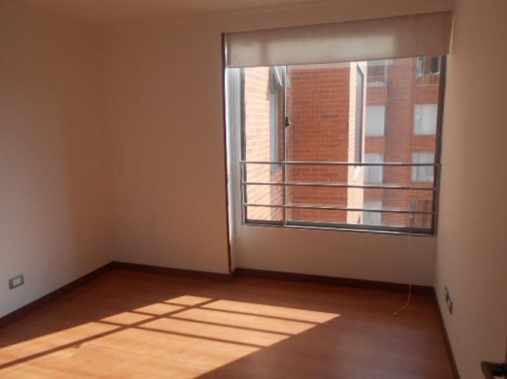 Apartamento de 2 alcobas en venta en Parque Popular Salitre, Bogotá, 71 m² · foto 15 de 20