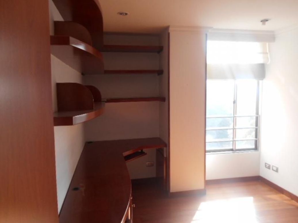 Apartamento de 2 alcobas en venta en Parque Popular Salitre, Bogotá, 71 m² · foto 19 de 20