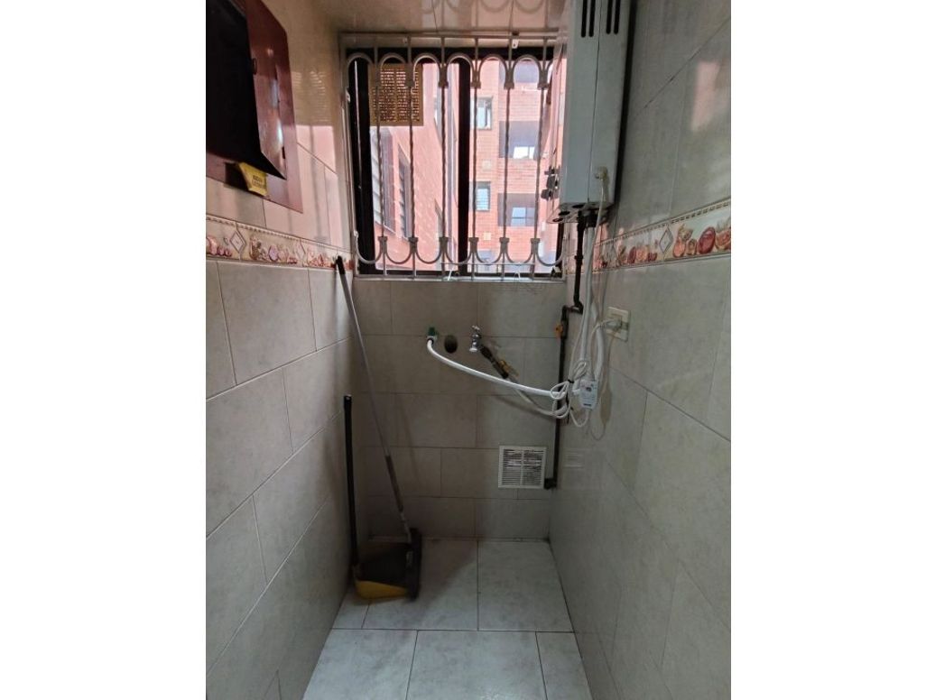 Apartamento de 3 alcobas en venta en Villa Claudia, Bogotá, 65 m² · foto 8 de 20