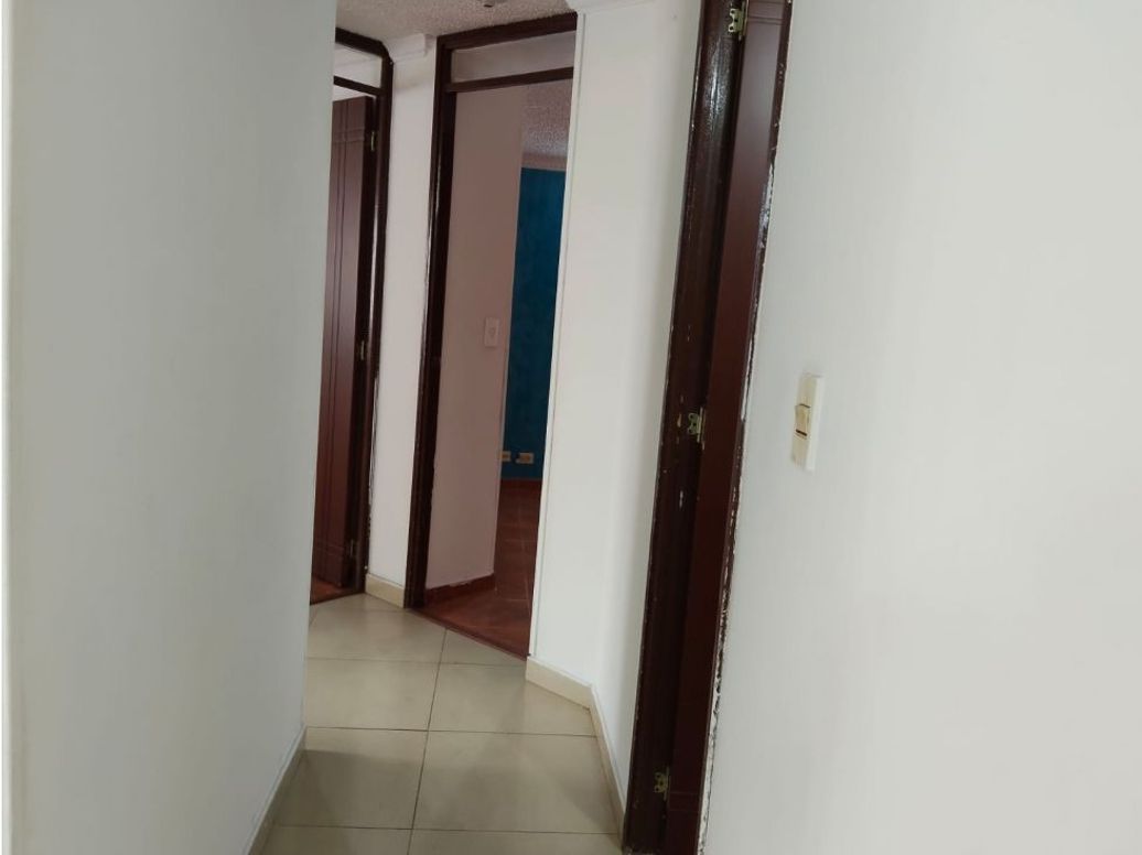 Apartamento de 3 alcobas en venta en Villa Claudia, Bogotá, 65 m² · foto 9 de 20