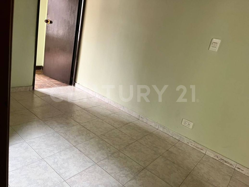 Casa de 4 alcobas en venta en Villas De Granada, Bogotá, 127 m² · foto 12 de 20