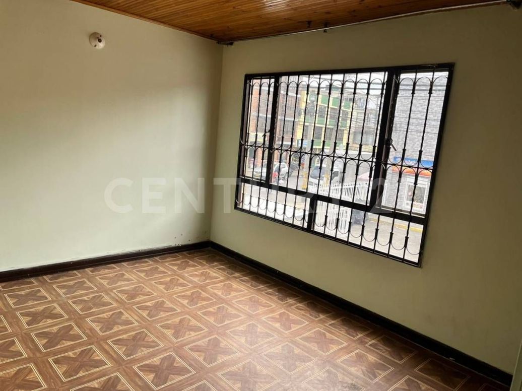 Casa de 4 alcobas en venta en Villas De Granada, Bogotá, 127 m² · foto 13 de 20