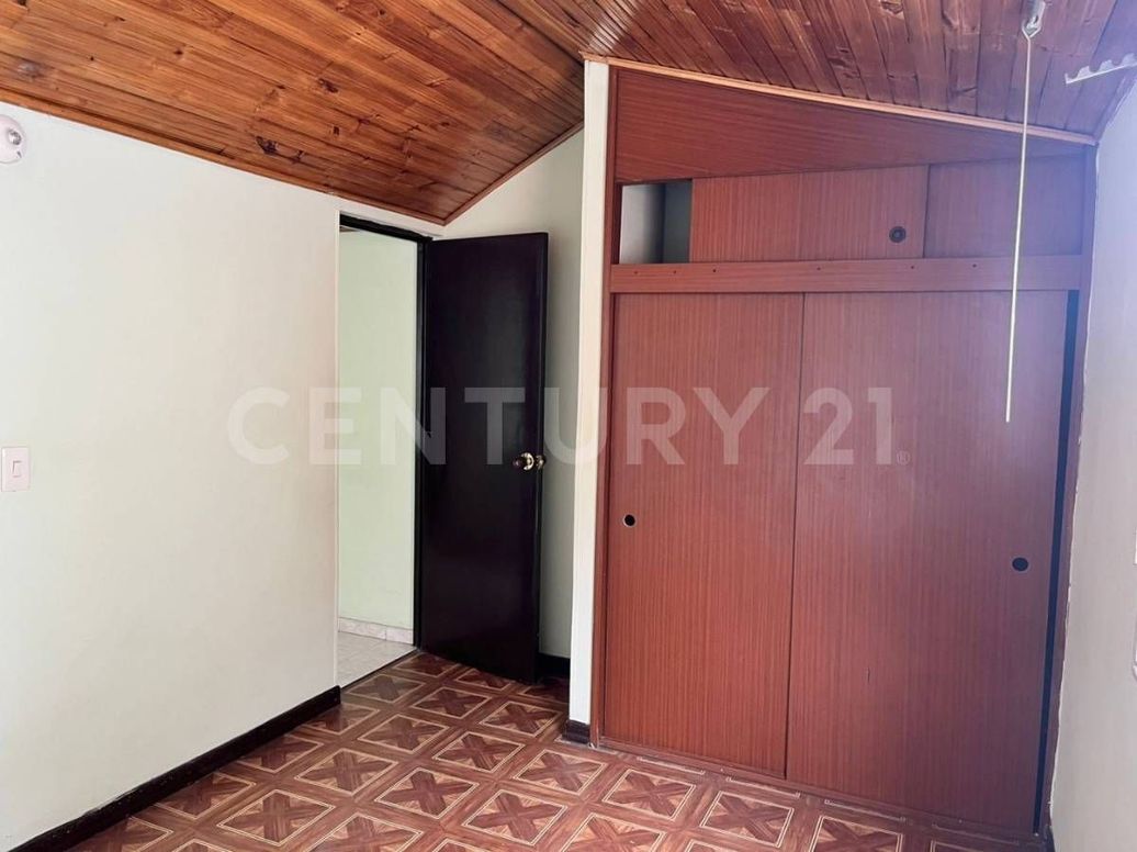 Casa de 4 alcobas en venta en Villas De Granada, Bogotá, 127 m² · foto 18 de 20