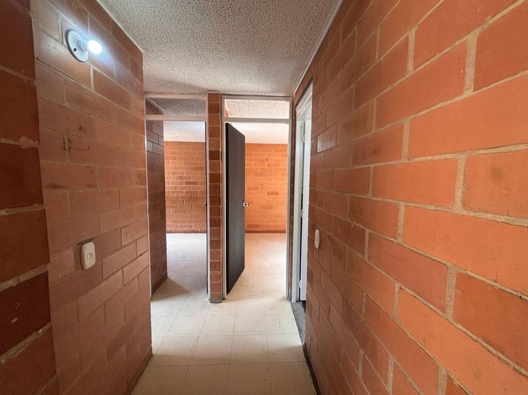 Apartamento de 3 alcobas en venta en Brasil, Bogotá, 43 m² · foto 4 de 17