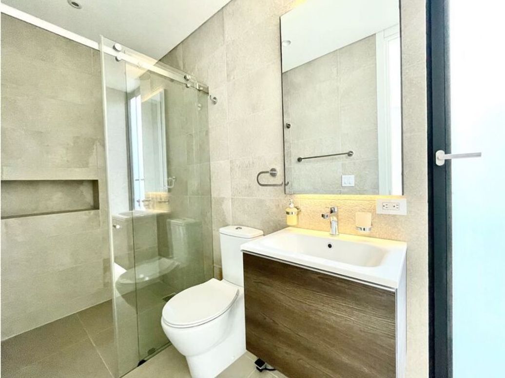 Apartamento de 2 alcobas en venta en Chicó Norte, Bogotá, 105 m² · foto 17 de 20