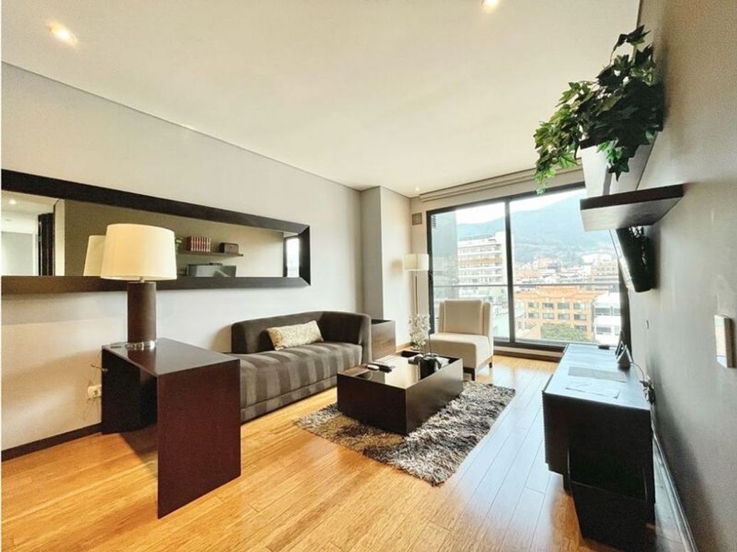 Apartamento de 2 alcobas en venta en Chicó Norte, Bogotá, 82 m² · foto 2 de 20