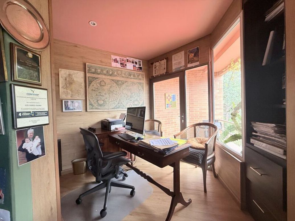 Apartamento de 3 alcobas en arriendo en Chico Norte Et. Ii, Bogotá, 270 m² · foto 14 de 20