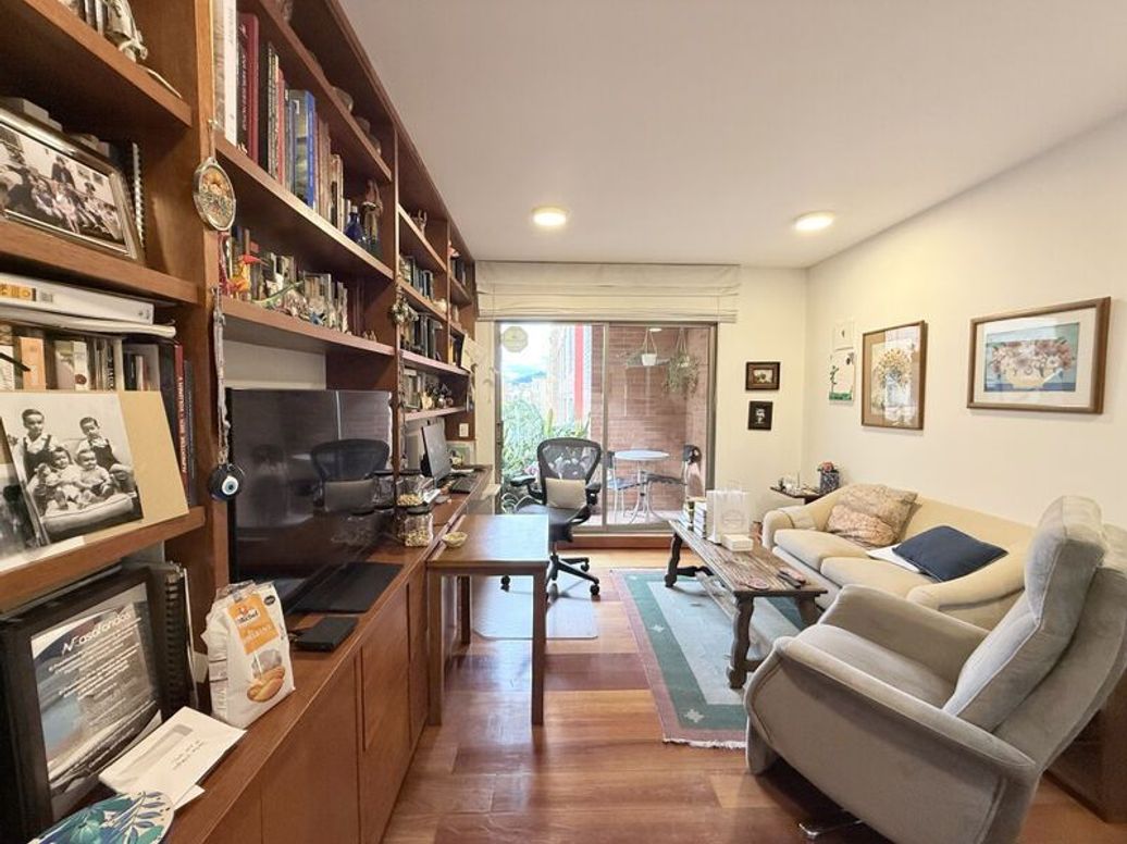 Apartamento de 3 alcobas en arriendo en Chico Norte Et. Ii, Bogotá, 270 m² · foto 9 de 20