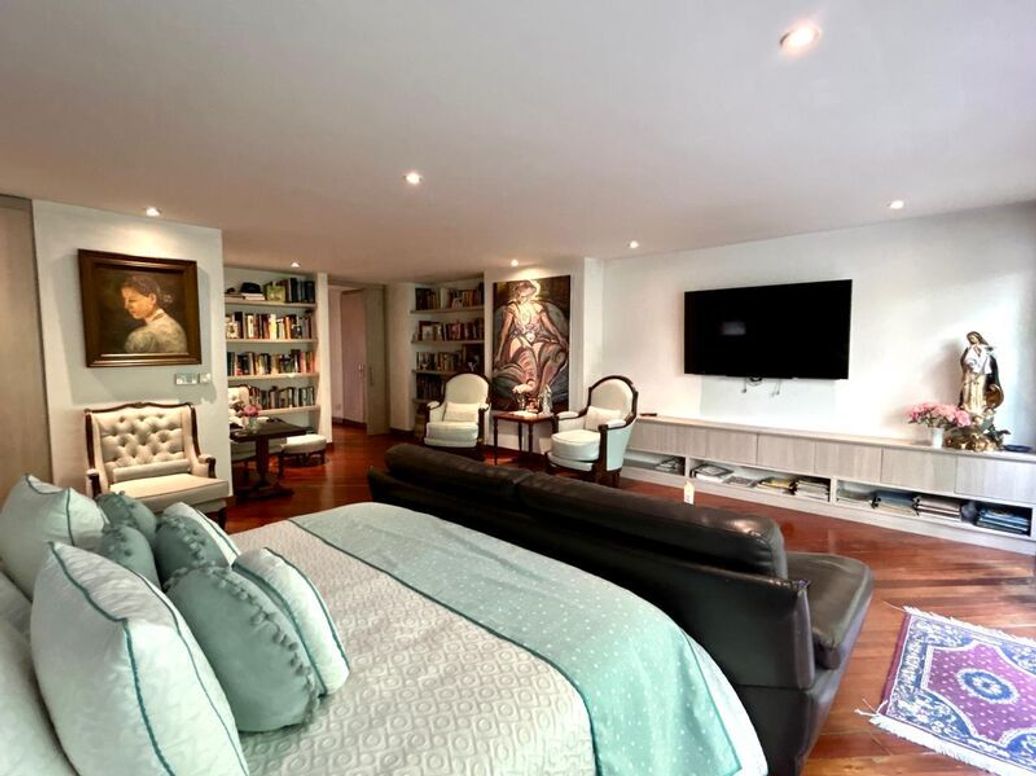 Apartamento de 3 alcobas en venta en El Seminario, Bogotá, 400 m² · foto 19 de 20