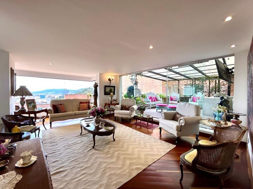 Apartamento de 3 alcobas en venta en El Seminario, Bogotá, 400 m² · foto 4 de 20
