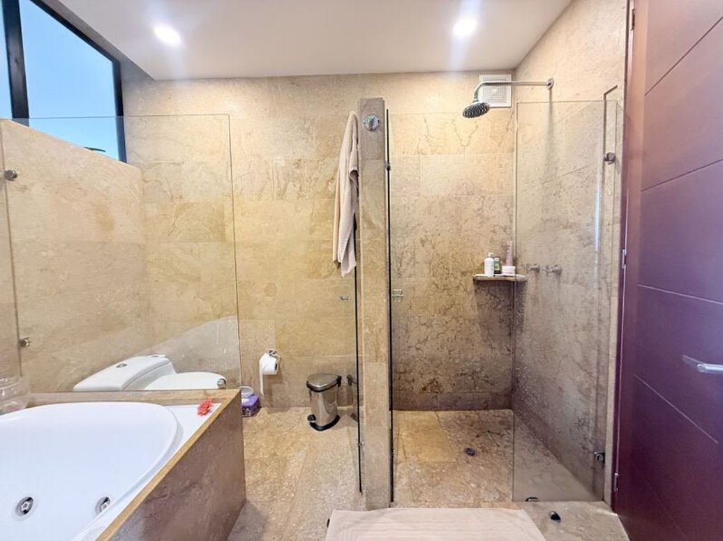Apartamento de 3 alcobas en venta en A.S.D., Bogotá, 270 m² · foto 16 de 20