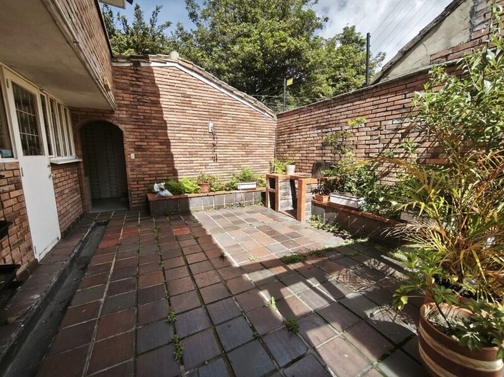 Casa de 5 alcobas en venta en Cedro Bolívar, Bogotá, 340 m² · foto 5 de 20