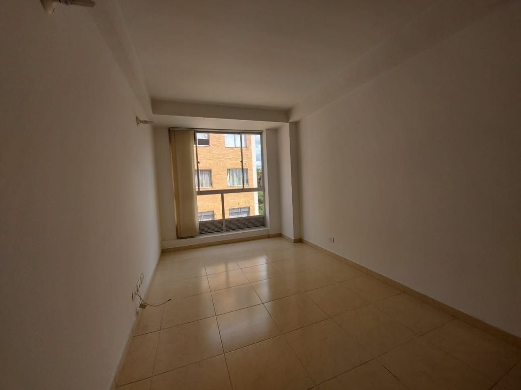 Apartamento de 3 alcobas en venta en Salitre Et. Ii, Bogotá, 54 m² · foto 2 de 14