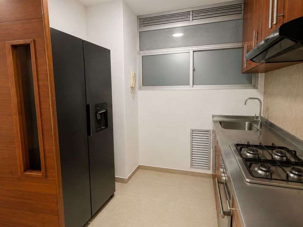 Apartamento de 3 alcobas en venta en Acacias Usaquen, Bogotá, 90 m² · foto 4 de 15
