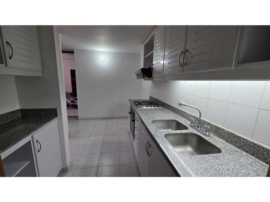 Apartamento de 3 alcobas en venta en Lisboa, Bogotá, 121 m² · foto 5 de 15