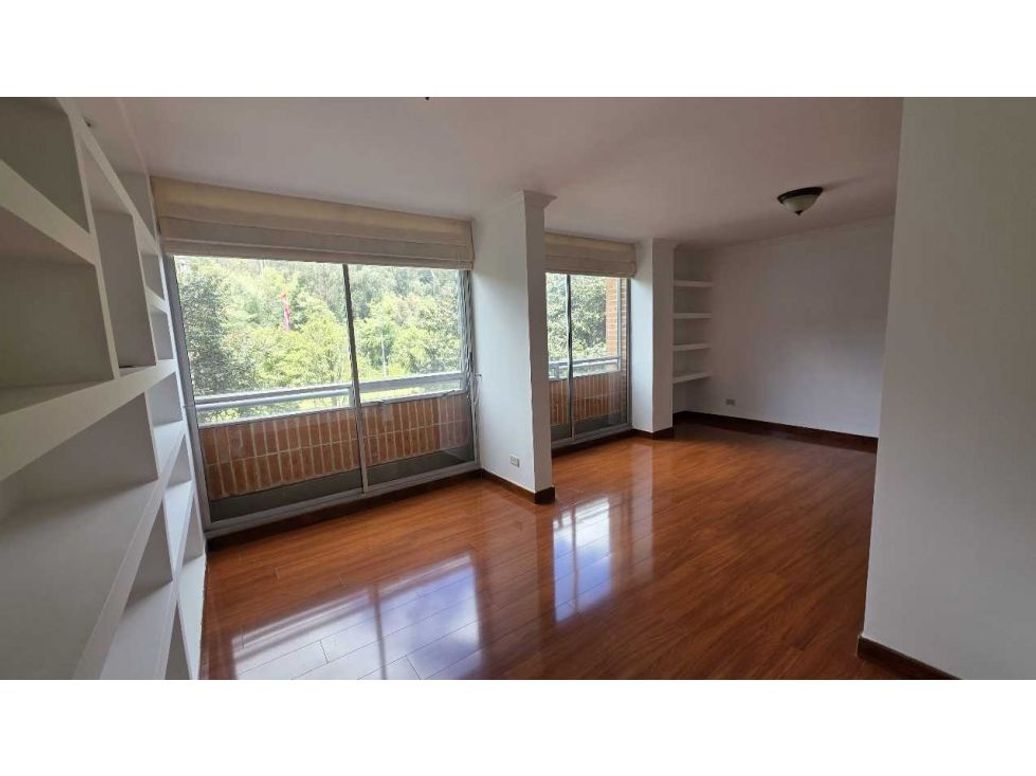 Apartamento de 3 alcobas en venta en Lisboa, Bogotá, 121 m² · foto 2 de 15
