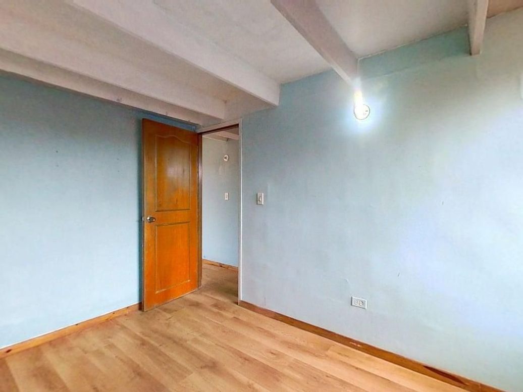 Apartamento de 2 alcobas en venta en Granjas Del Dorado, Bogotá, 47 m² · foto 4 de 10